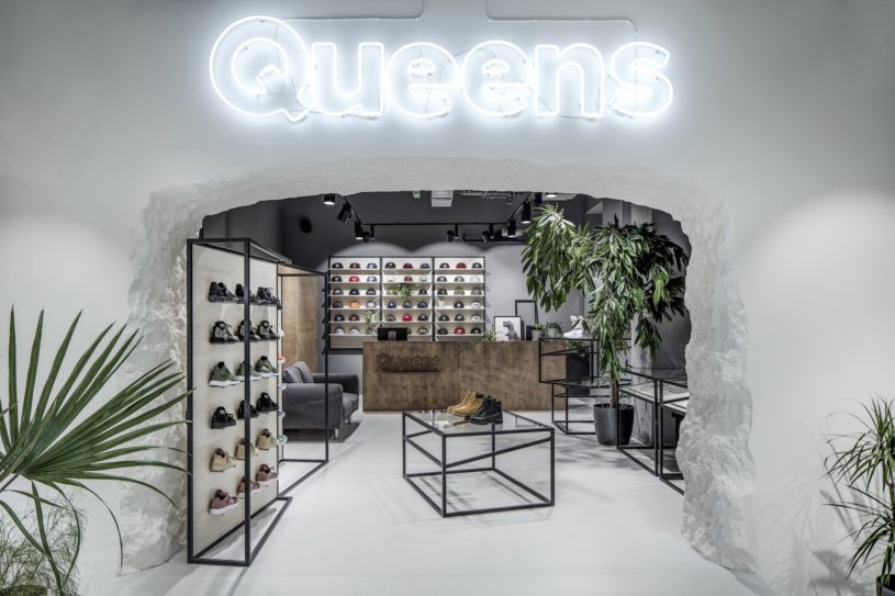 queens-flagship-store1