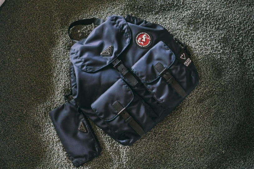 prada-re-nylon-backpack-what-we-carry