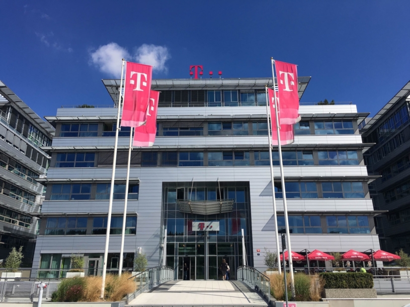 t-mobile-roztyly-min