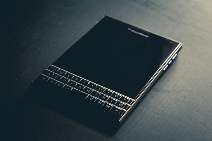 smartphone-business-device-blackberry-87736