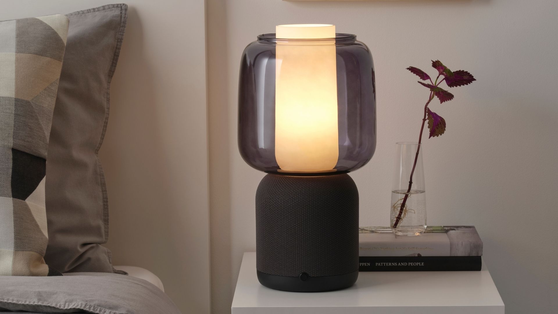 A lamp that plays, or rather a speaker that shines?  IKEA and Sonos continue to warm up our homes thumbnail