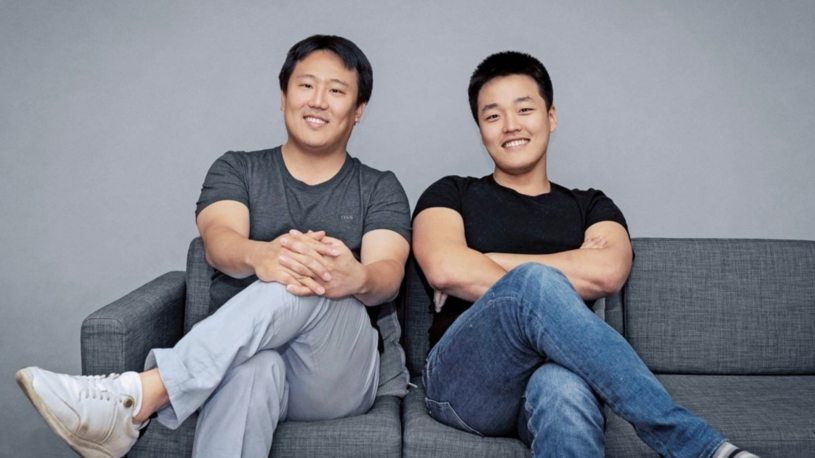 Podvod epických rozměrů. Korejský kryptomagnát připravil investory o 825 miliard a jde na 15 let za mříže