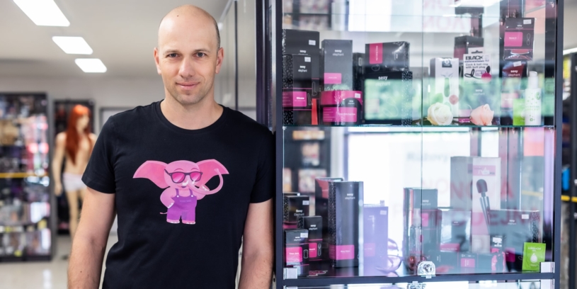Lidé se již nebojí do sexu více investovat, hlásí e-shop Růžový slon. Poprvé utržil nad 200 milionů