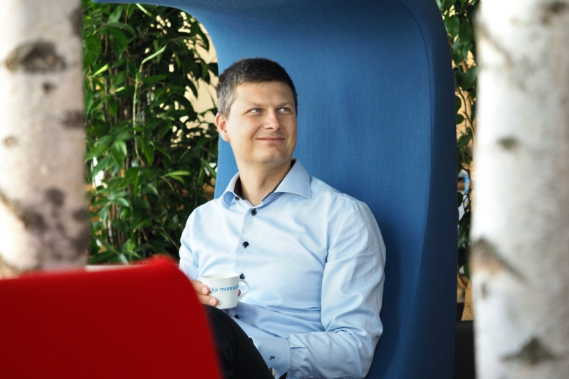 Přišla tiše, dopadá hlasitě. Revoluce v IT přináší senzory na motýlech i digitální lidi, říká odborník