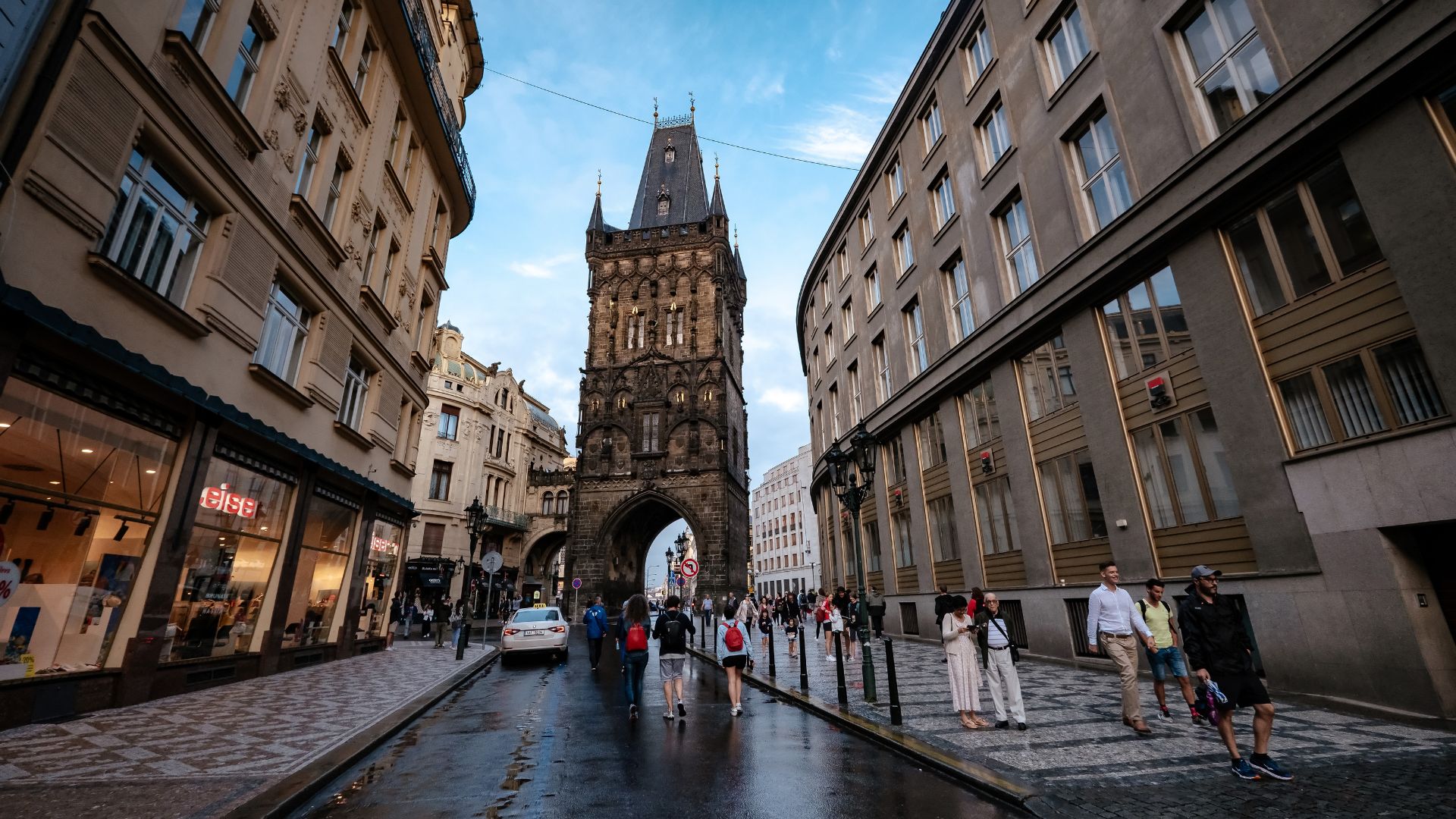 No more unnecessary traffic.  Prague will charge an entrance fee to the center