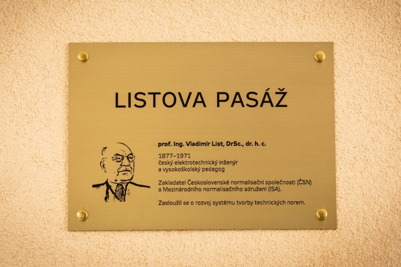 listova-pasaz-1