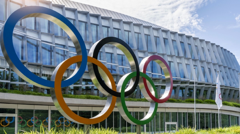 Chystá se olympiáda s dopingem. Oficiální hry jsou zkorumpované, rozdrtíme rekordy a odemkneme lidský potenciál, hlásá