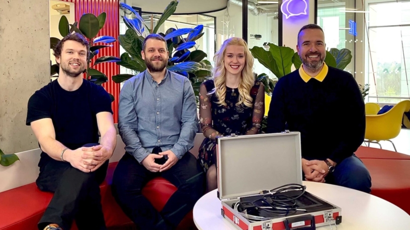 Český startup umí přečíst „otisk prstu“ drog. Chce je stopovat až ke zdroji, nápad testuje i policie
