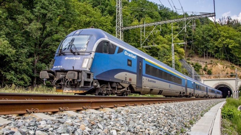 České dráhy hlásí rekordní rok. Vydělaly téměř čtyři miliardy a výrazně zmodernizovaly vlaky