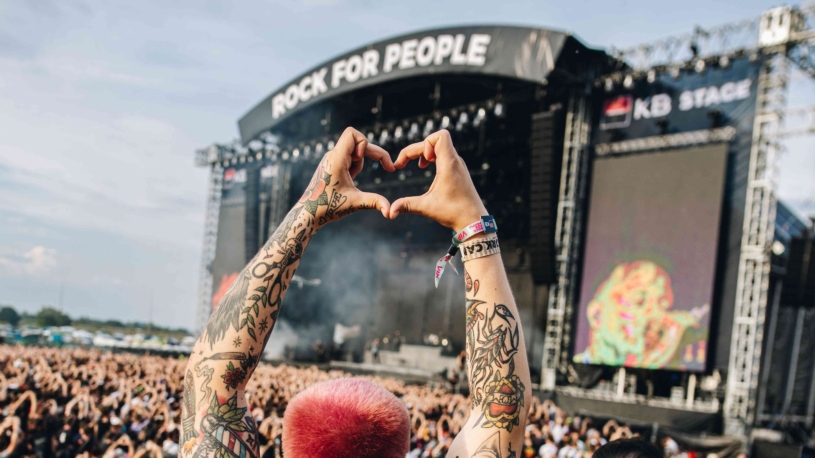Letošní ročník Rock for People nabídne víc než jen hudbu. Návštěvníky zavede do budoucnosti