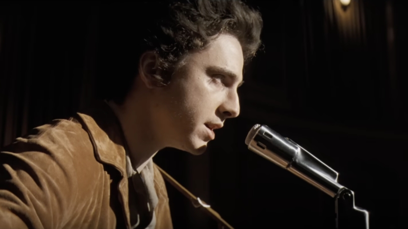Bude se opakovat Bohemian Rhapsody? Vyšel první trailer filmu o Bobu Dylanovi s Timothéem Chalametem