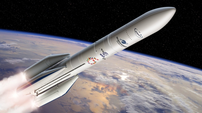 Raketa Ariane 6 se chystá ke startu. Bude nás pohánět do vesmíru, věří šéf Evropské kosmické agentury