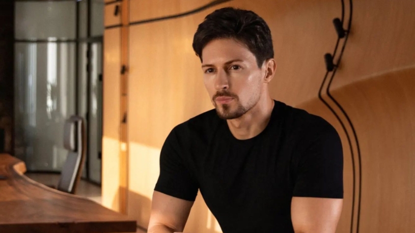 Soud zahájil formální vyšetřování zakladatele Telegramu, miliardář Durov nesmí opustit Francii