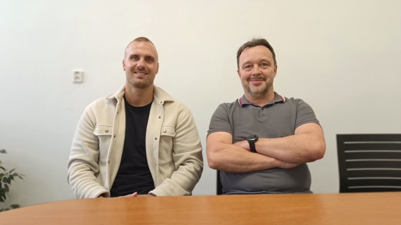 V reálném čase překládají řeč během videohovorů z třiceti jazyků. Češi chtějí změnit komunikaci