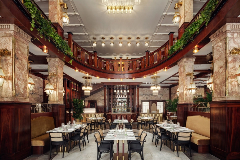 Na home office do pětihvězdičkového hotelu? Klidně, W Prague láká běžné lidi na snídaně i kuchařku Chili