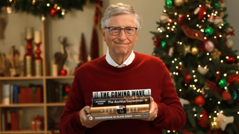 Svátky jsou za dveřmi a s nimi i Bill Gates a jeho knižní tipy. Co podle něj letos stojí za přečtení?