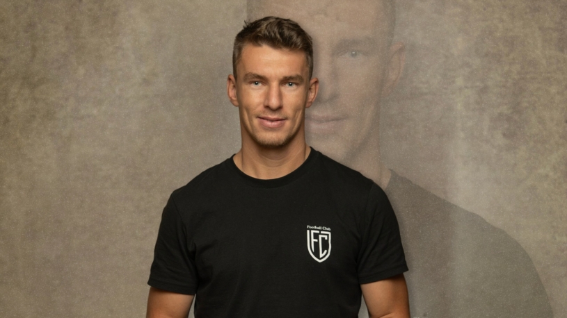 Místo sporťáku koupil Hyundai a postavil nájemní dvojdomek. Dráha fotbalisty byla jen začátek, říká