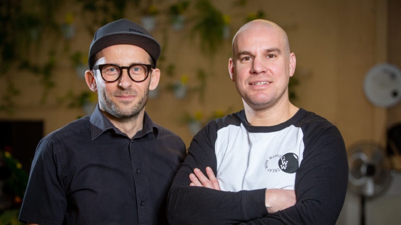 Crowdfundingová platforma Hithit se prodala. Nového majitele ale tíží exekuce a investorský škraloup