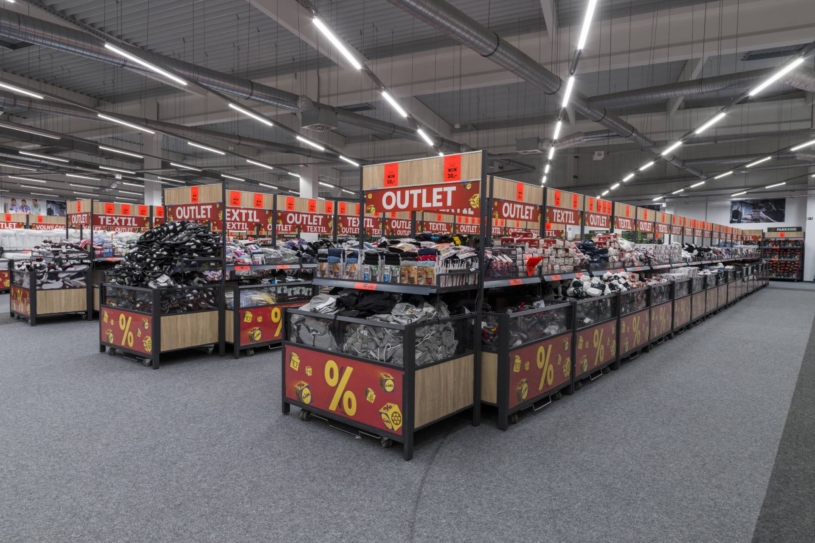 Když bude úspěšný, otevře Lidl outlety i jinde v Česku. Na Slovensku ale skončil po půl roce