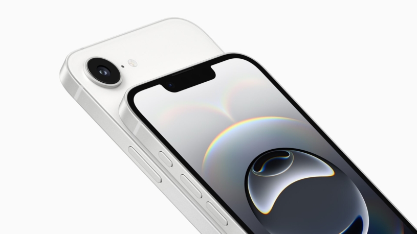 Apple ukázal nový nejdostupnější iPhone. Už není tak levný, ale může se opět prodávat v Evropě