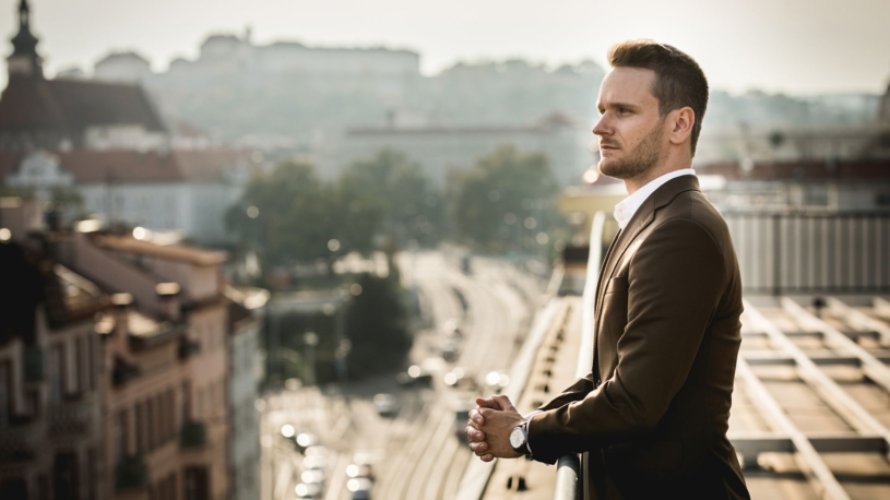 Češi se vrací k nájmům jako k nejlepšímu řešení. UlovDomov.cz díky tomu dosáhl téměř miliardového obratu