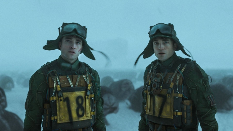 Chcete vidět Roberta Pattinsona trpět a občas se u toho zasmát? Zajděte na nové sci-fi od režiséra Parazita