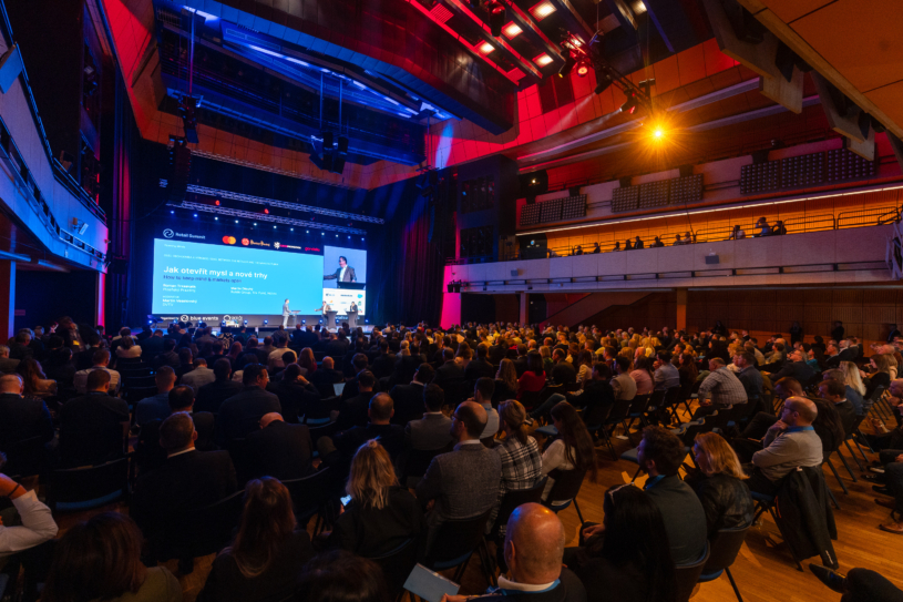 Češi chtějí bio, chytré aplikace i věrnostní slevy. Retail Summit si opět posvítí na maloobchodní trendy