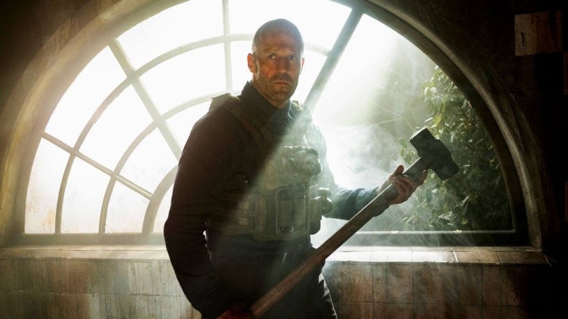 V hlavní roli Jason Statham, scenárista Sylvester Stallone. Výsledek je tak trochu John Wick z Wishe