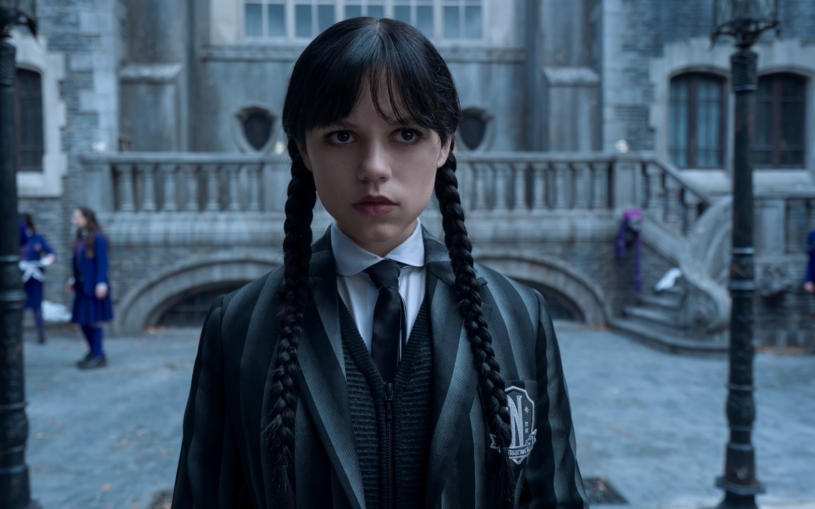 Hit Netflixu Wednesday se vrací na obrazovky. Trailer druhé řady láká na hororovější atmosféru