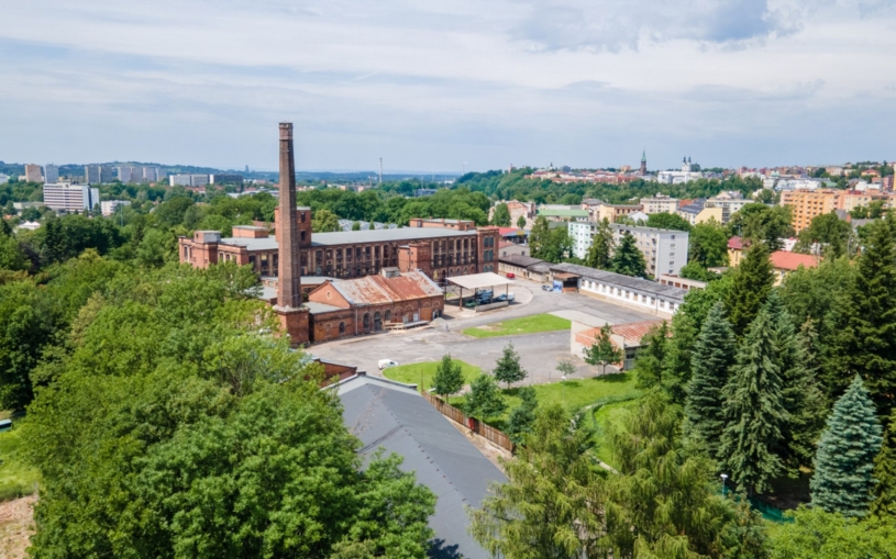 Šéf Beats for Love koupil bývalou textilku ve Frýdku-Místku. Vyrostou tu nové Dolní Vítkovice?