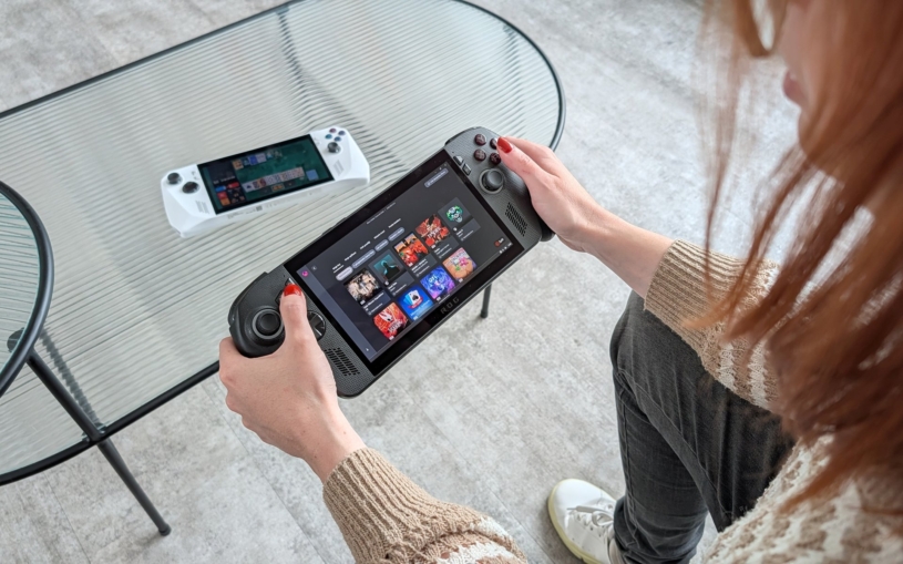 Tohle je nový Xbox. Výkonnější, přenosný a s Windows 11, ale taky dražší, než byste chtěli