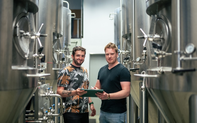 Jeho děda pracoval pro Braník, on teď chystá první svatební pivovar na světě. A věří chmelové limonádě