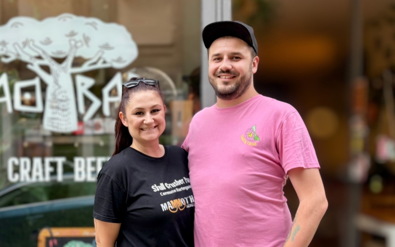 Byla manažerka, on biolog. Z Bratislavy utekli do Porta, kde mají úspěšný bar s craftovými pivy