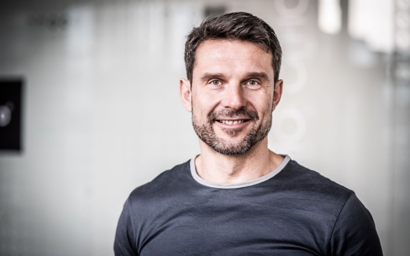 Šestá trefa před koncem roku. Jet Ventures investovali do umělé inteligence, která automatizuje cla