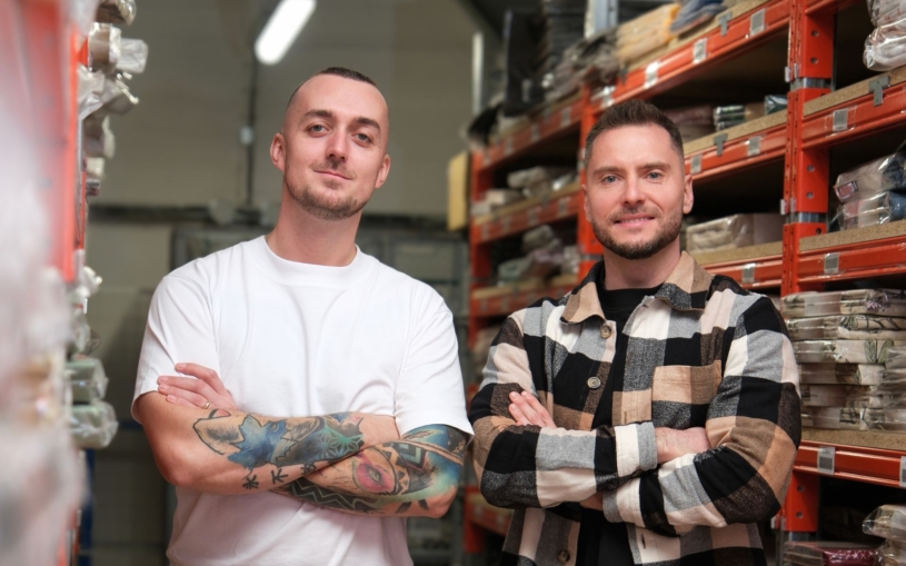 Řídil miliardové byznysy a téměř vyhořel. Teď jde nakopnout stamilionový rodinný e-shop z Děčínska