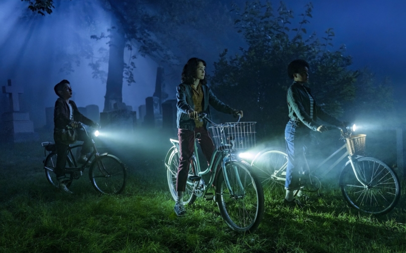 Lepší než Stranger Things? Seriál od HBO podle mistra hororu je děsivější, krvavější a fakt dobrý