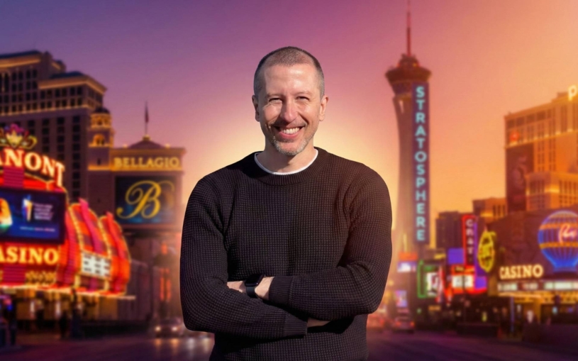 Studoval v Cambridge, nedávno vyměnil Žižkov za Las Vegas. Češi řeší razítka, tady se podniká, říká