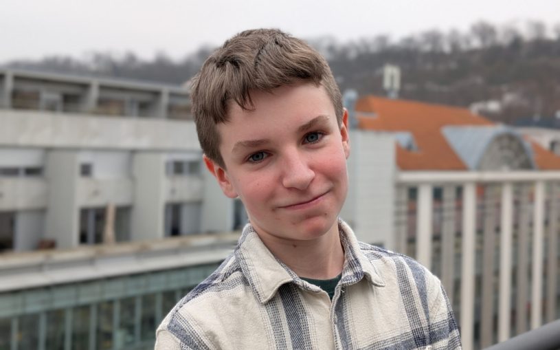 Ve 14 cestuje sám po Evropě. Kluk z Jeseníku chce pokořit světový rekord a sní o vlastním dopravci