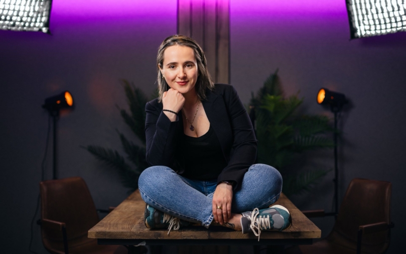 Stály čtvrt milionu, teď si své weby předělala sama díky AI za 14 dní. O kódování nevím nic, říká