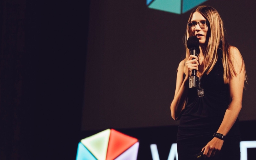 sarka-strossova-webexpo-boxed