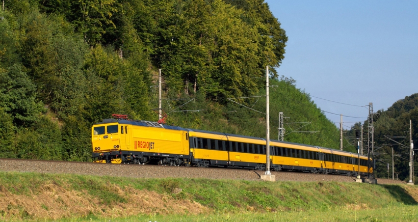 regiojet-vlak-min