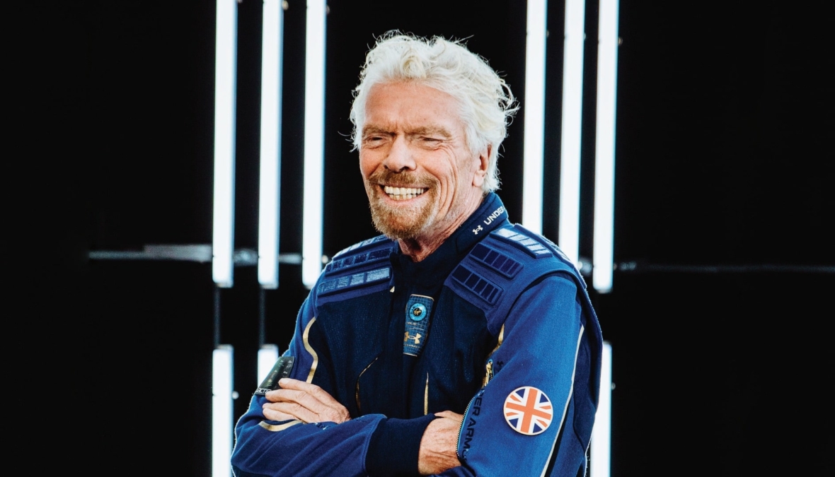 richard-branson-virgin-galactic2-min