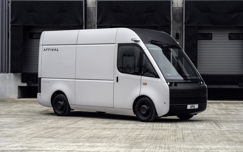 arrival-van4-min