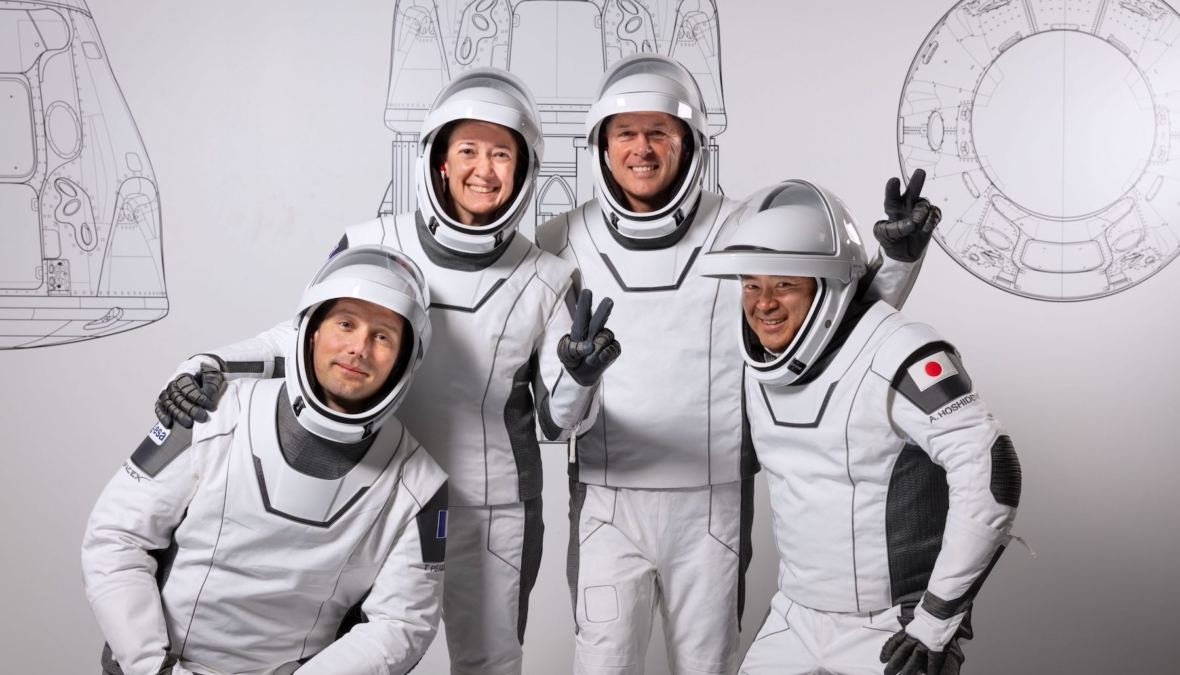 crew2_1