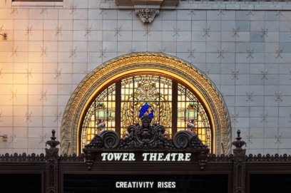 apple-store-los-angeles-tower-theatre-4