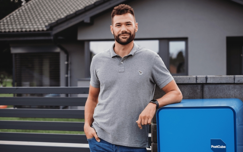 martin-splichal-postcube-min