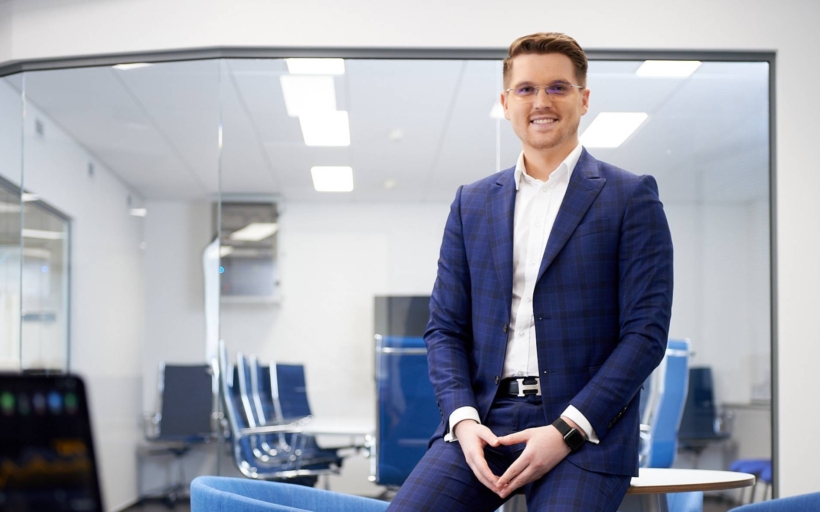 vaclav-holler-cryfin-boxed