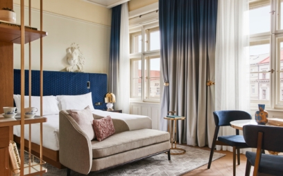 andaz07