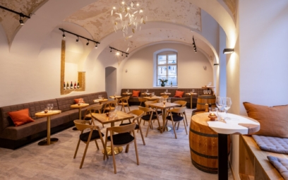 lot-of-wine_1