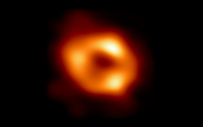 First image of our black hole (with wider background)